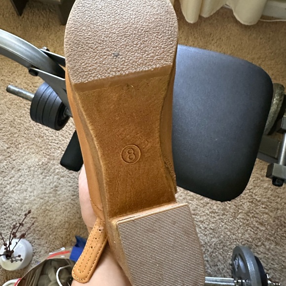 Universal Thread Tan Mules - Picture 3 of 4